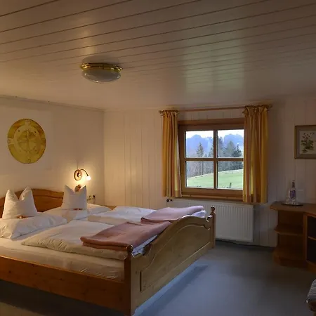Landhaus Kennerknecht Kur Und Ferien 招待所 3*