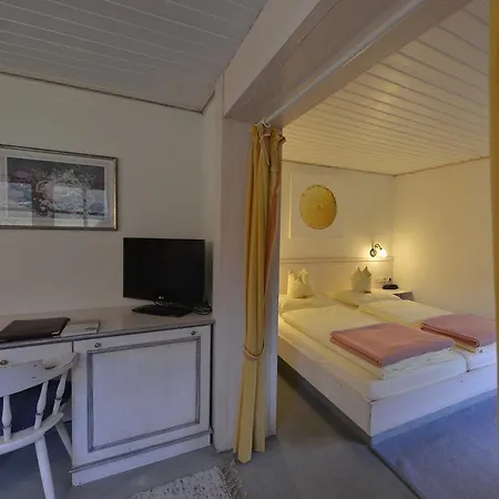 Landhaus Kennerknecht Kur Und Ferien 上施陶芬
