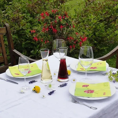 Landhaus Kennerknecht Kur Und Ferien 上施陶芬