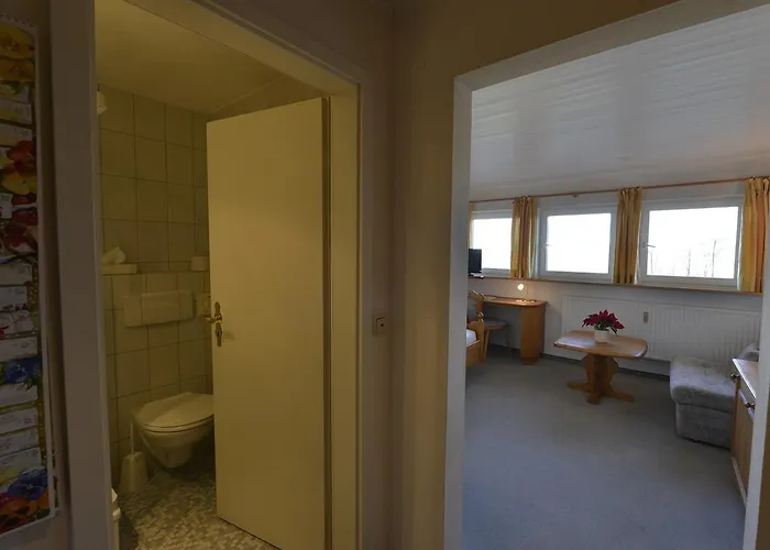 Landhaus Kennerknecht Kur Und Ferien בית הארחה 3*