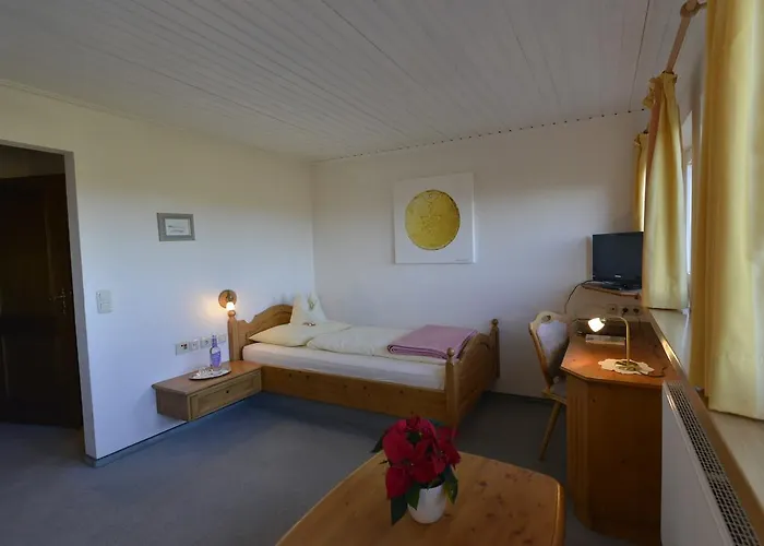 Landhaus Kennerknecht Kur Und Ferien 3* אוברשטאופן