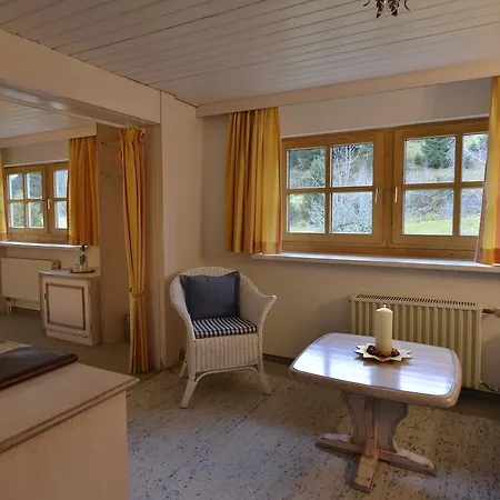 Landhaus Kennerknecht Kur Und Ferien Guest house Oberstaufen